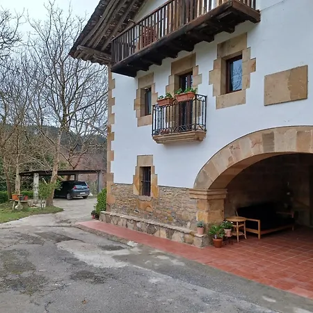 Otsategi * Múgica