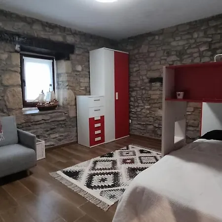 Otsategi Múgica